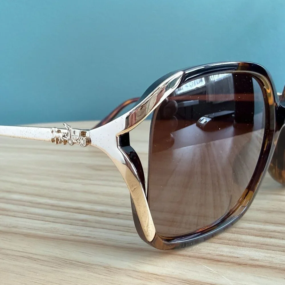 Coach Tortoise Sunglasses HC8280U L1116 XL Gold Cut Out Rims With Case & Papers - Picture 15 of 16